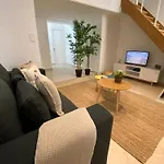 Le Guillaumont - Amazing 2-bedroom In The Old Town -stayinantibes דירה *