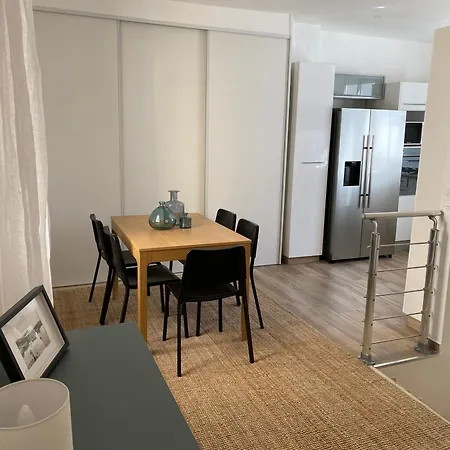 Le Guillaumont - Amazing 2-bedroom In The Old Town -stayinantibes Apartamento Antibes