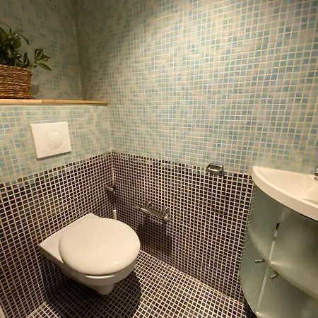 Le Guillaumont - Amazing 2-bedroom In The Old Town -stayinantibes Апартаменты