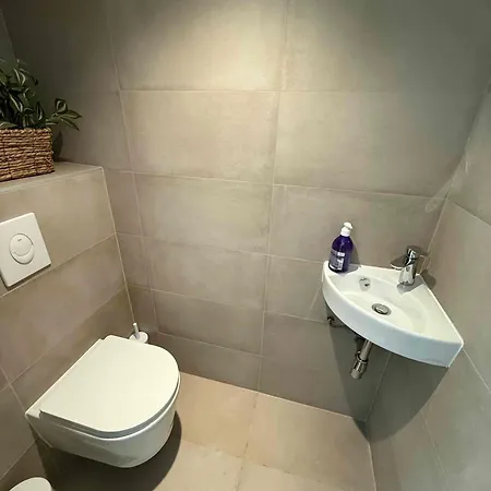 Le Guillaumont - Amazing 2-bedroom In The Old Town -stayinantibes Apartamento