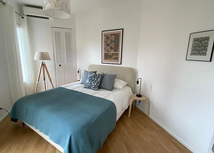 Le Guillaumont - Amazing 2-bedroom In The Old Town -stayinantibes Antibes